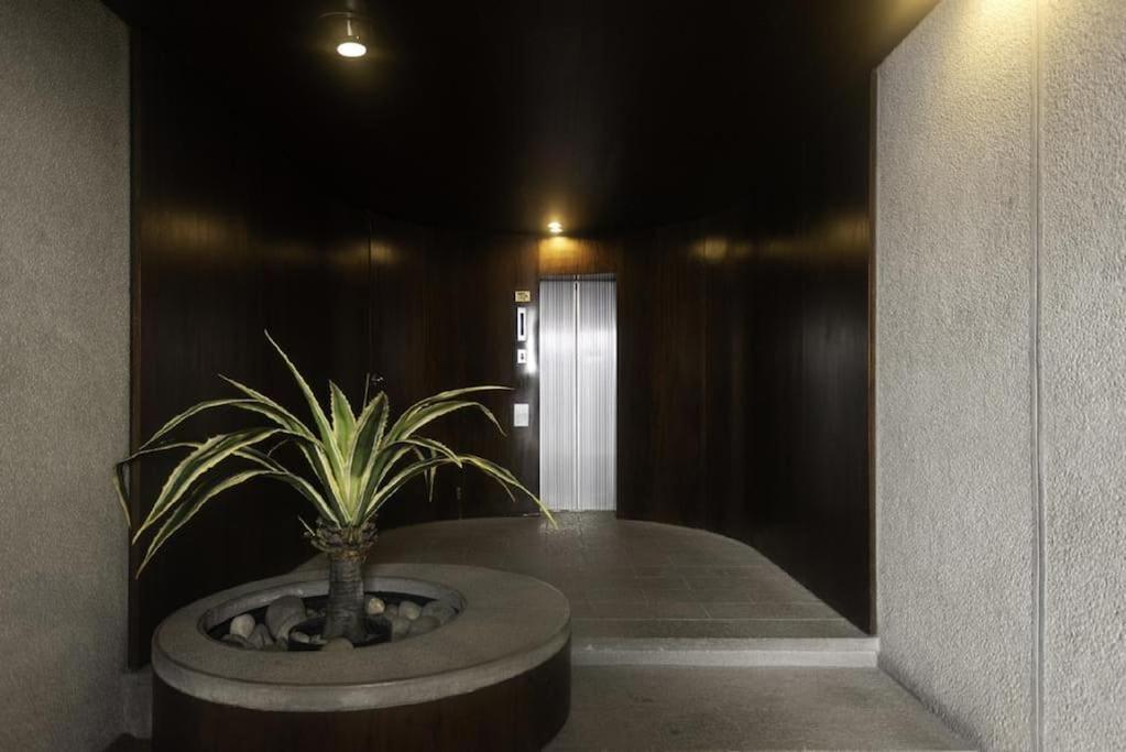 Osti 3 Beautifully Furnished Apartment Milan Exterior photo